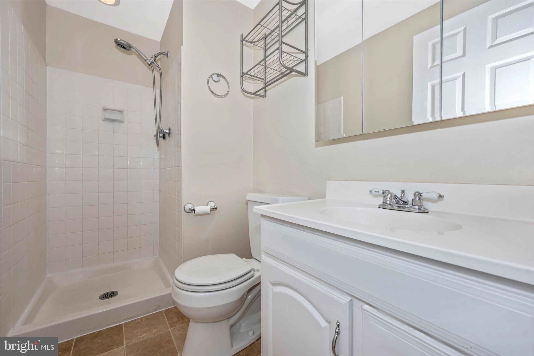 17643 Kohlhoss Road Poolesville, MD 20837 - Photo 18 of 38