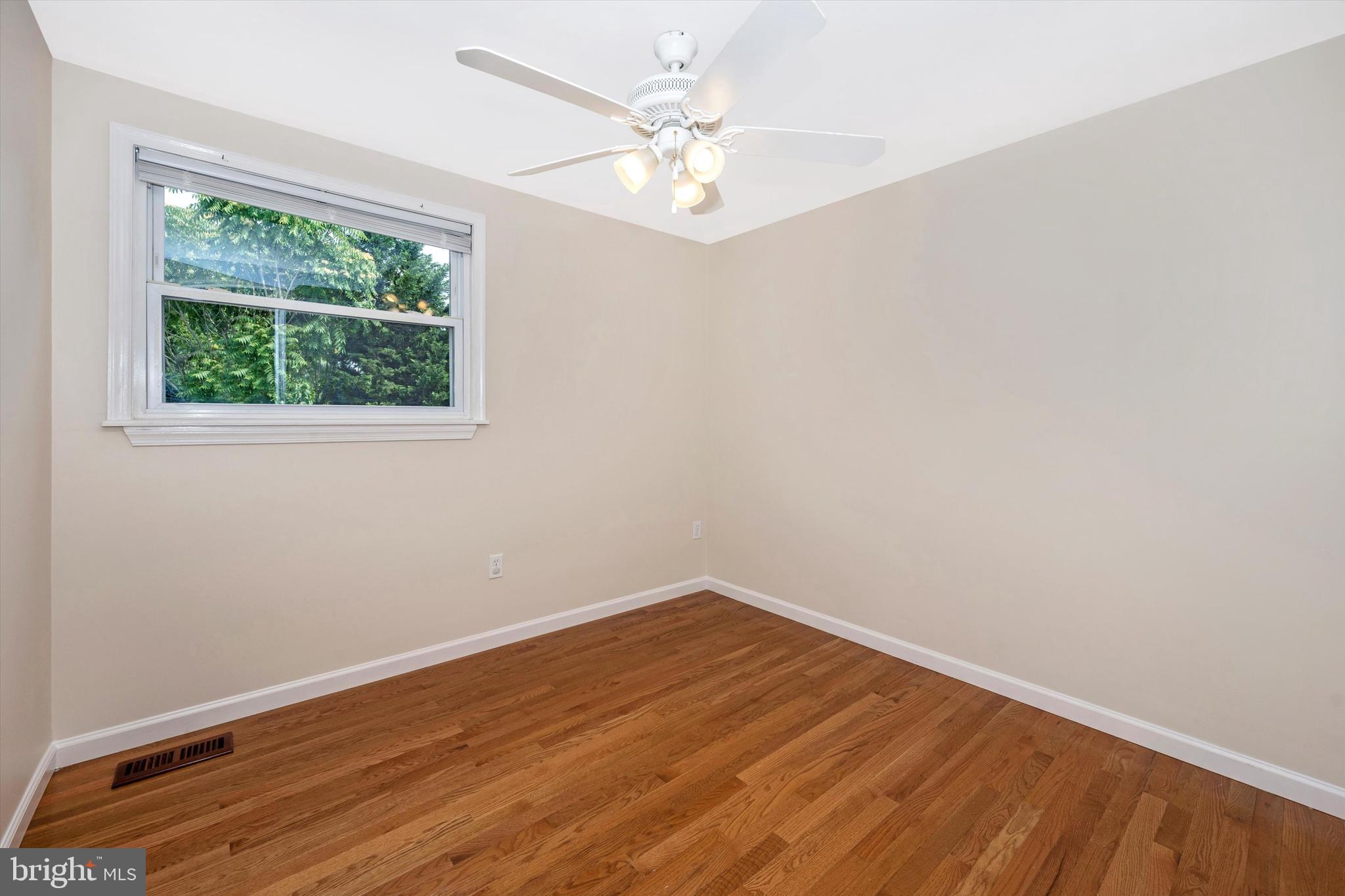 17643 Kohlhoss Road Poolesville, MD 20837 - Photo 21 of 38
