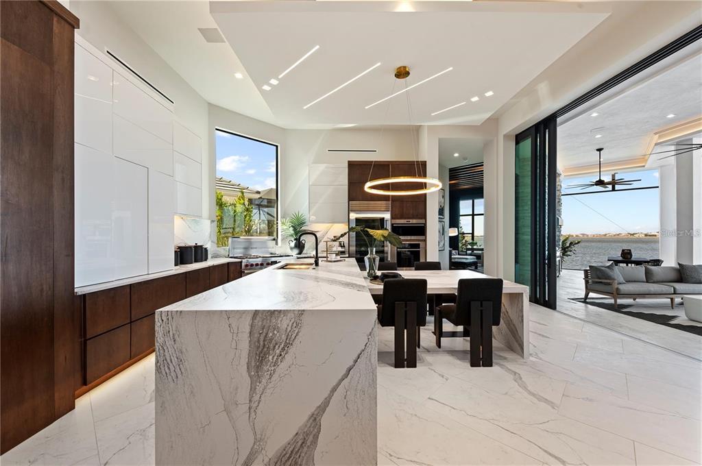800 Blue Shell Loop Sarasota, FL 34240 - Photo 16 of 52 Gallery Image 16