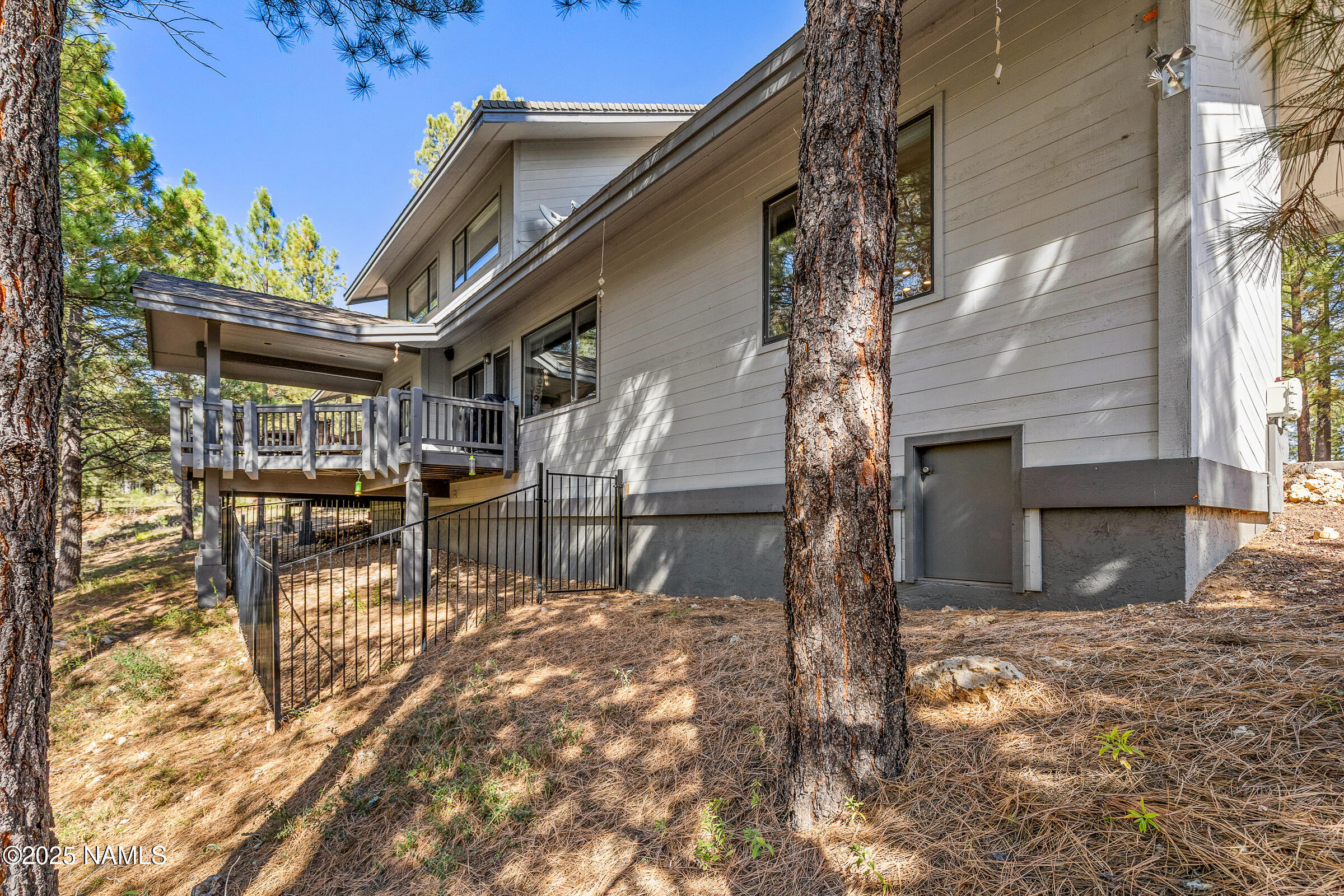 2252 Link Smith Flagstaff, AZ 86005 - Photo 46 of 53 a house view with a outdoor space