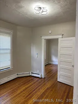 $1,600 | 526 Garden Street, Unit 2N, Hartford, CT 06112