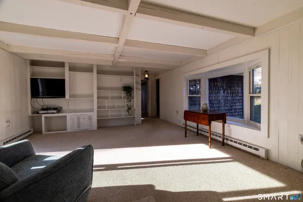 $460,000 | 226 Pequot Avenue, Groton, CT 06355