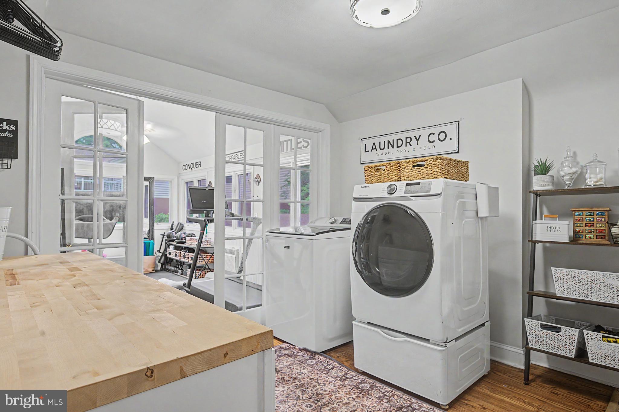 4900 Threadneedle Road Wilmington, DE 19807 - Photo 31 of 49 2nd floor Laundry Room