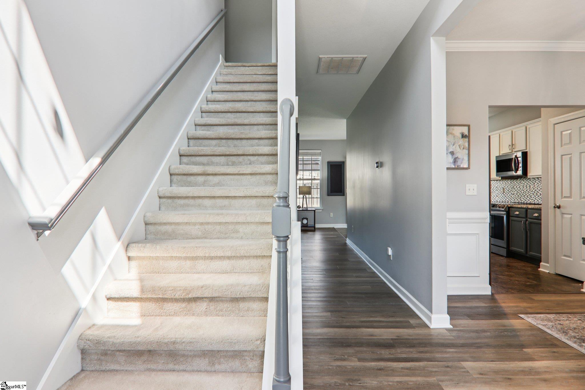 236 Worcester Lane Easley, SC 29642 - Photo 3 of 48