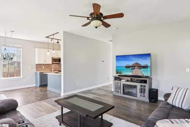 $335,000 | 236 Worcester Lane, Easley, SC 29642