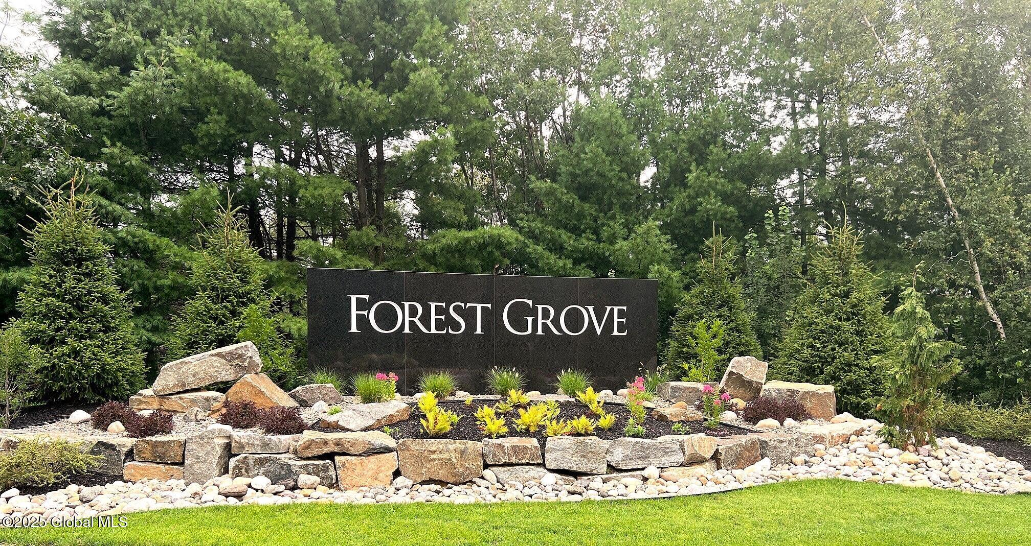 20 Angeles Avenue Wilton, NY 12866 - Photo 3 of 6 1fg