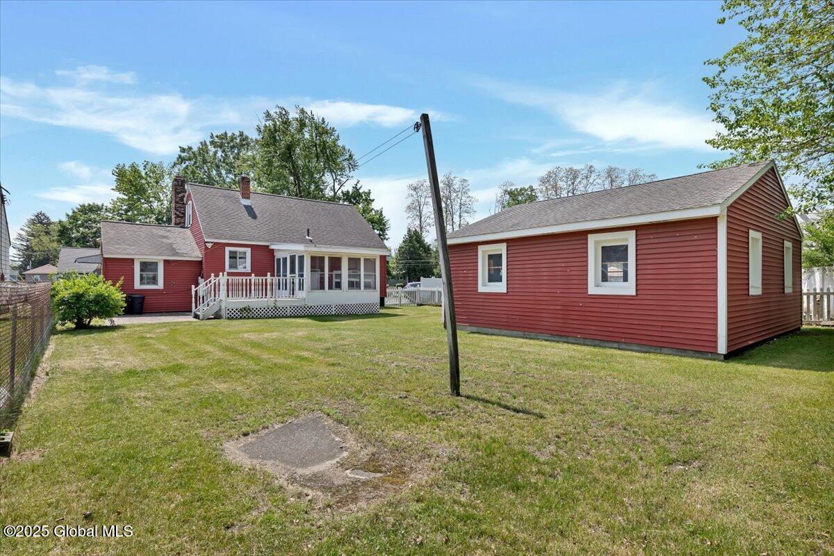 327 Sullivan Road Schenectady, NY 12304 - Photo 30 of 31 33-P1430513