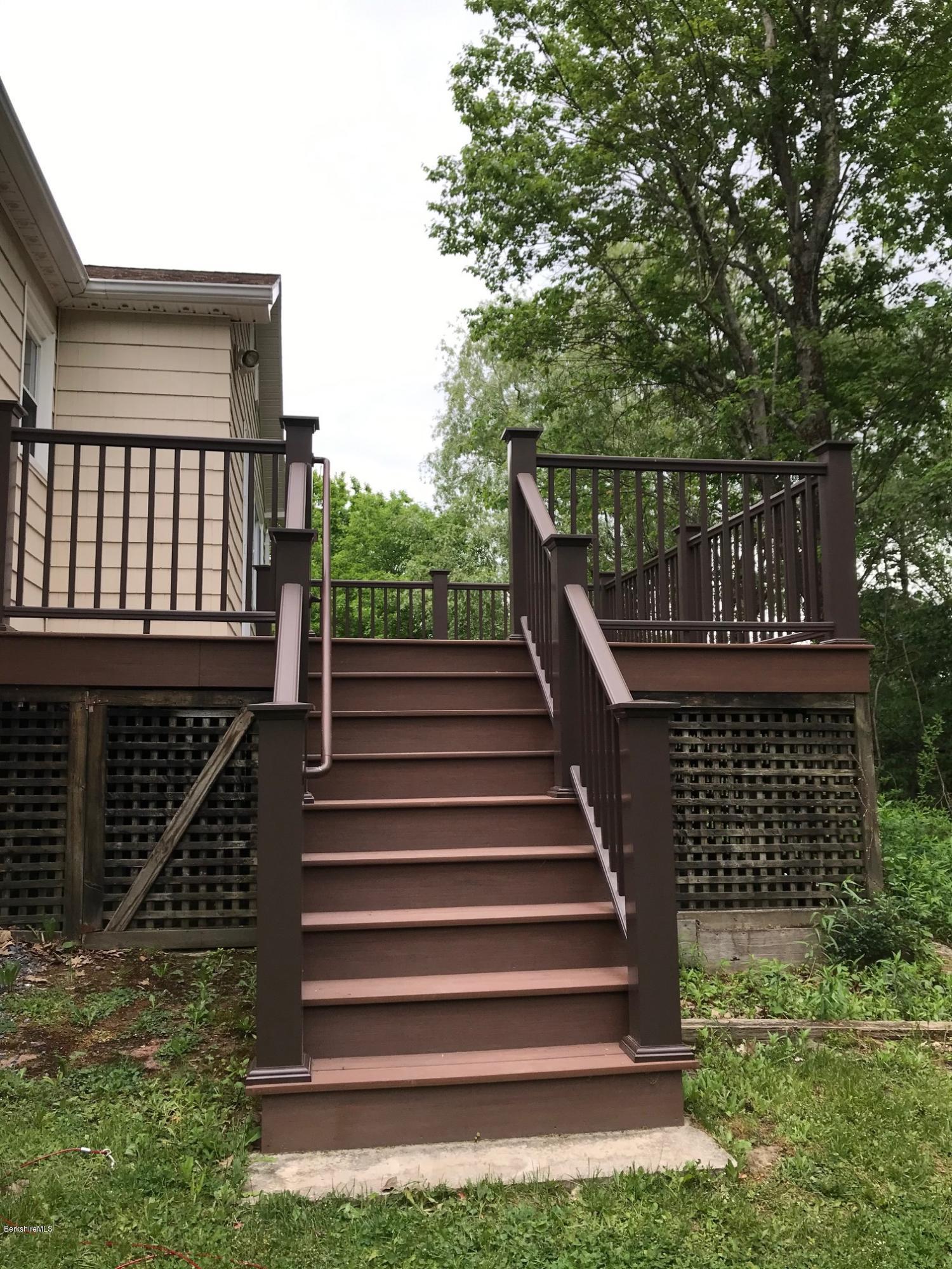 76 Bee Hill Road Williamstown, MA 01267 - Photo 18 of 22 Deck