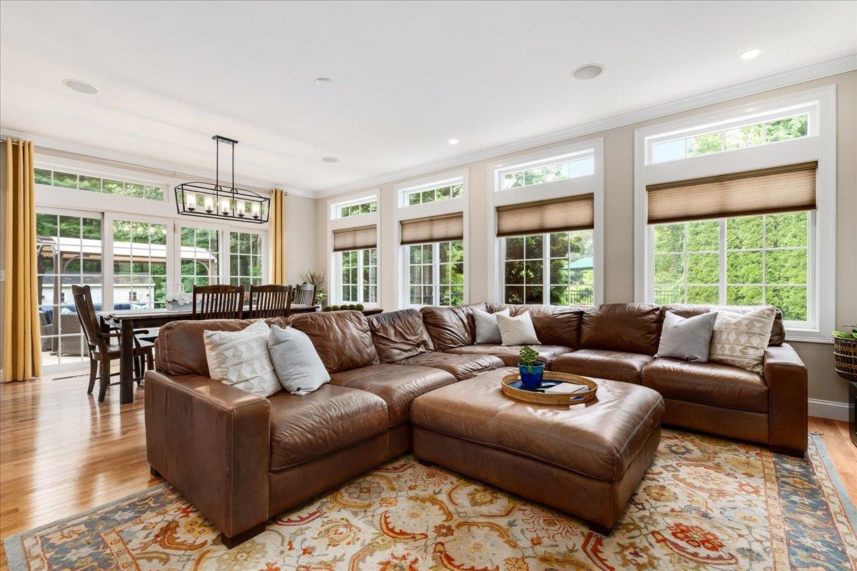 21 Moon Shadow Drive Pelham, NH 03076 - Photo 37 of 40