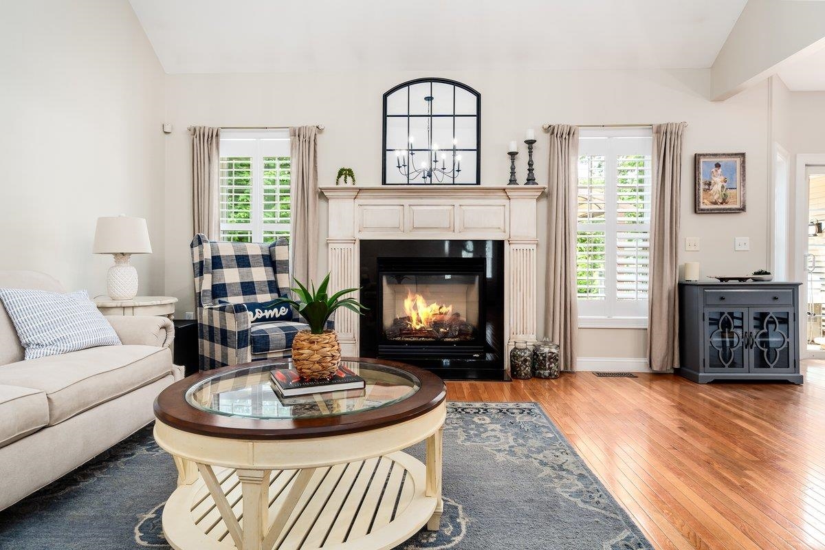 21 Moon Shadow Drive Pelham, NH 03076 - Photo 4 of 40