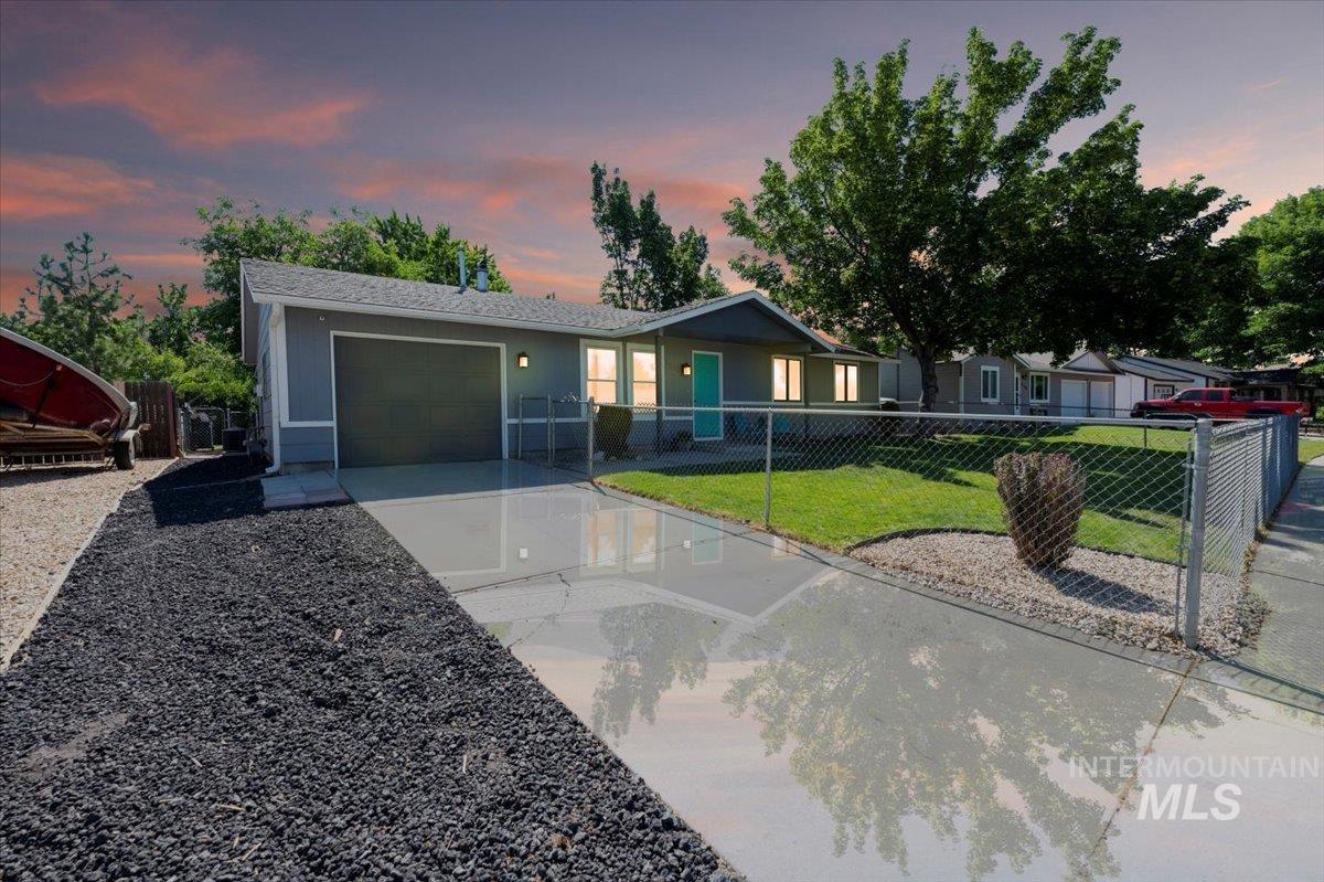 2530 North Hampton Road Boise, ID 83704 - Photo 1 of 1 Gallery Image 1