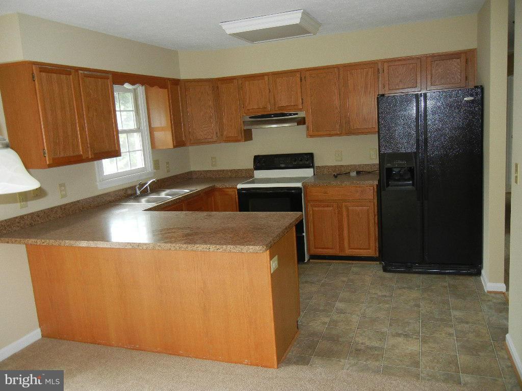 1200 Ripple Court Front Royal, VA 22630 - Photo 11 of 30 Kitchen