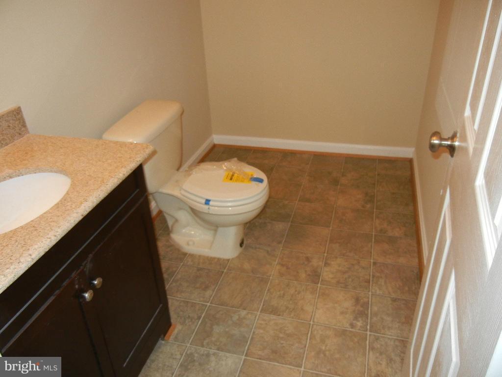 1200 Ripple Court Front Royal, VA 22630 - Photo 21 of 30 Bath