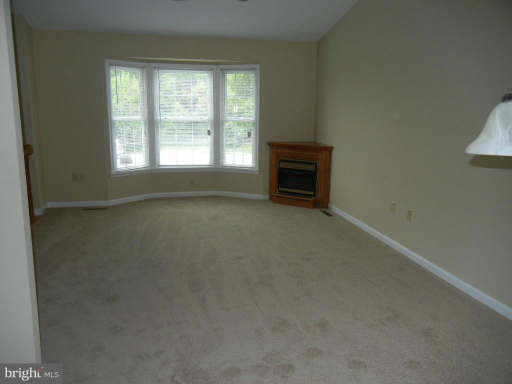 1200 Ripple Court Front Royal, VA 22630 - Photo 8 of 30 Living Room