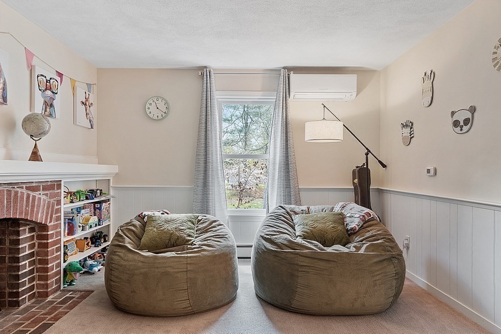 13 Olde Farms Road Boxford, MA 01921 - Photo 20 of 42 a living room with furniture and a window