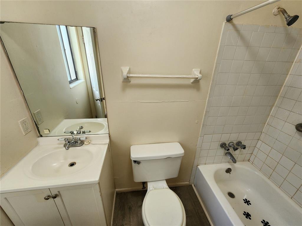 7012 Southwest 6th Place, Unit C Gainesville, FL 32607 - Photo 15 of 15