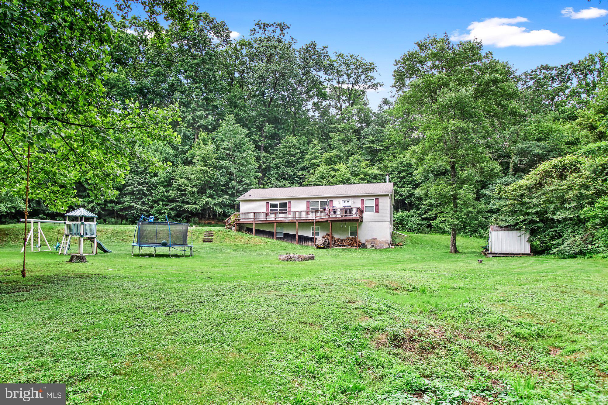159 Richardson Road Airville, PA 17302 - Photo 4 of 51 Gallery Image 4