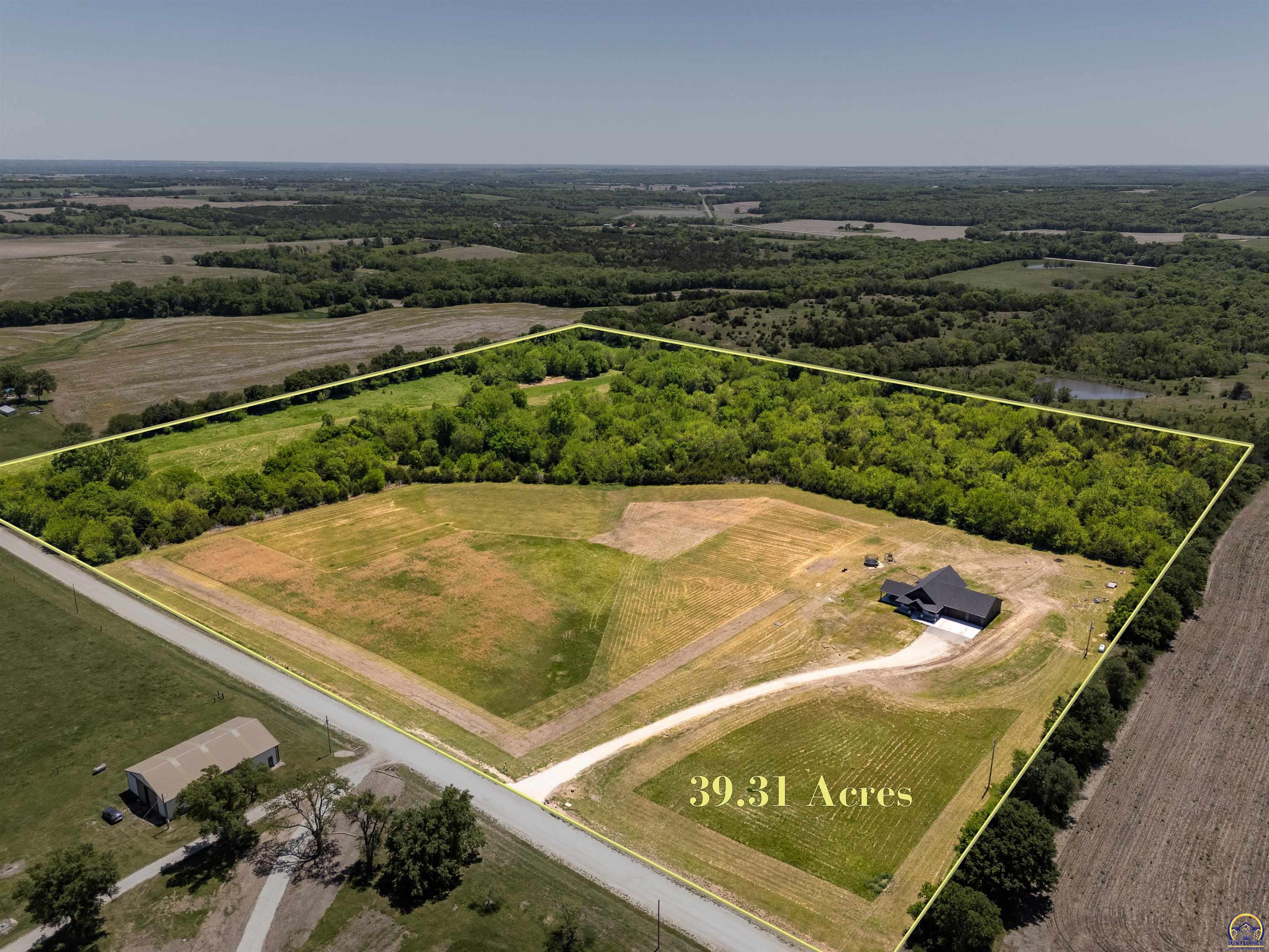 18597 190th Road Denison, KS 66419 - Photo 2 of 49