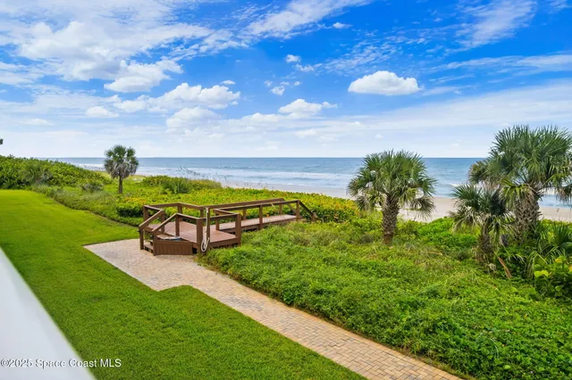 $572,900 | 1415 North Hwy A1A, Unit 206, Indialantic, FL 32903
