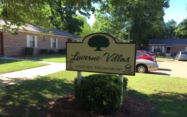 259 West 1st Street Luverne, AL 36049 - Photo 5 of 6 a view of outdoor space with sign board