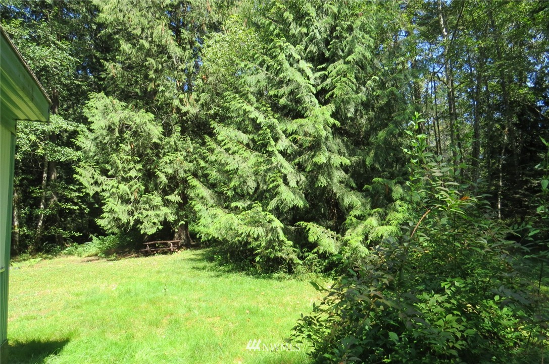 3052 Deer Park Road Port Angeles, WA 98362 - Photo 5 of 8 Gallery Image 5