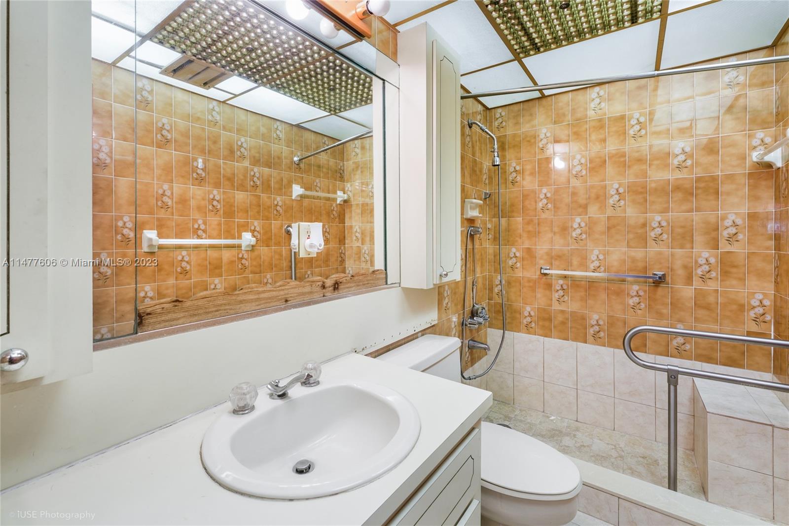 1037 Southwest 10th Avenue Miami, FL 33130 - Photo 10 of 19 a bathroom with a sink a toilet and shower