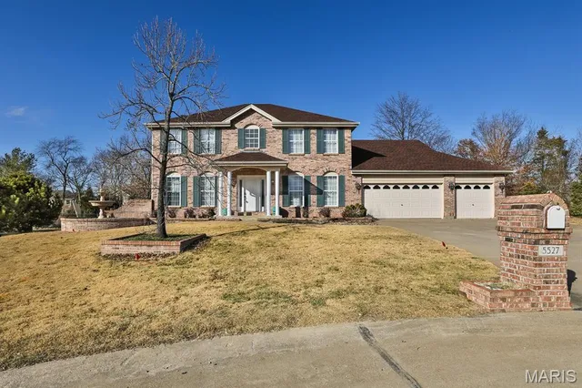 $595,000 | 5527 Hennsley Circle, Weldon Spring, MO 63304