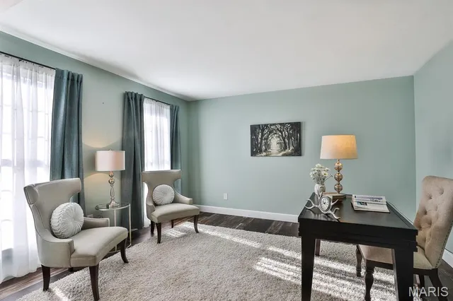 $595,000 | 5527 Hennsley Circle, Weldon Spring, MO 63304