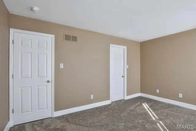 $595,000 | 5527 Hennsley Circle, Weldon Spring, MO 63304