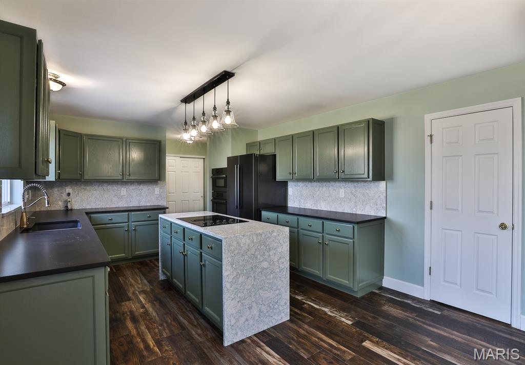 5527 Hennsley Circle Weldon Spring, MO 63304 - Photo 10 of 27