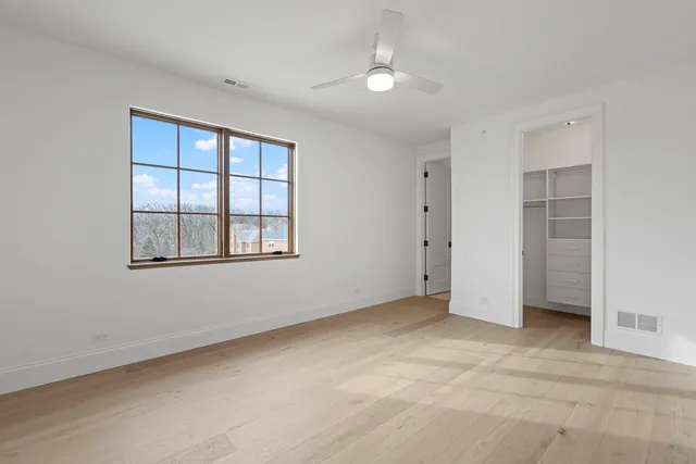 $1,150,000 | 1945 Northumberland Pass, Palatine, IL 60074