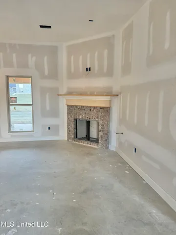 $324,999 | 120 Madisonville Drive, Canton, MS 39046