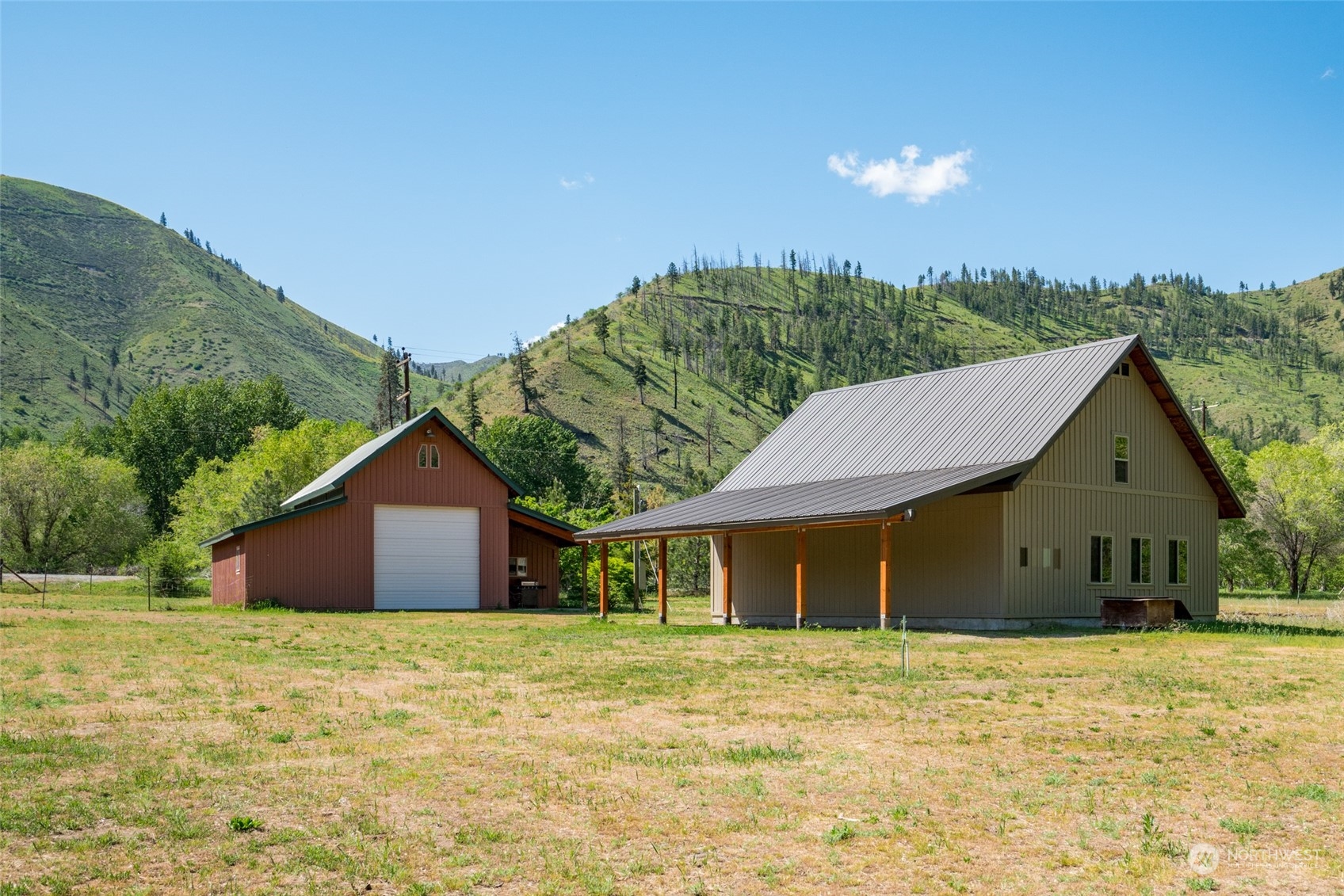 4998 Entiat River Road, Entiat, WA 98822 Compass