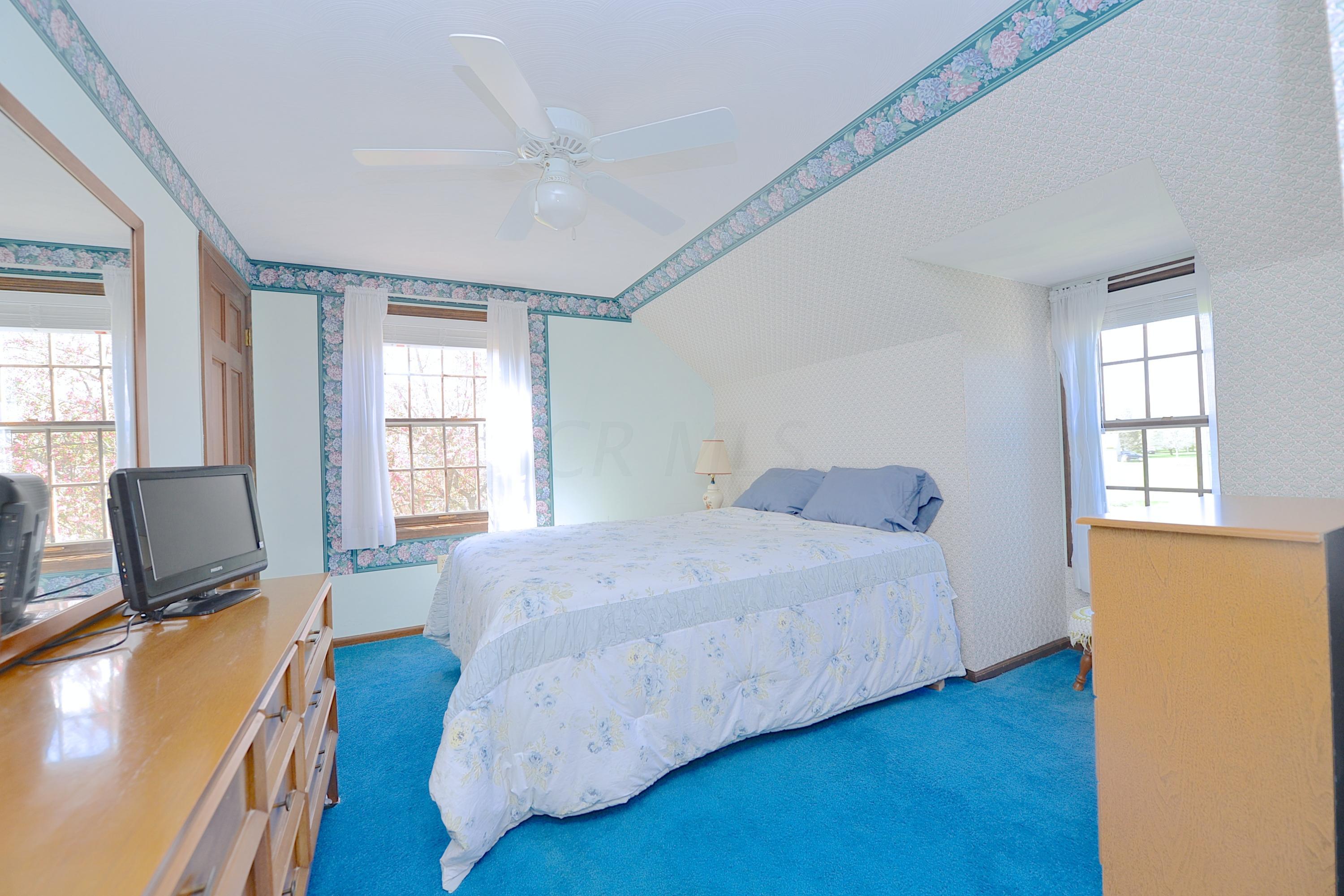500 Murnan Road Galloway, OH 43119 - Photo 20 of 33