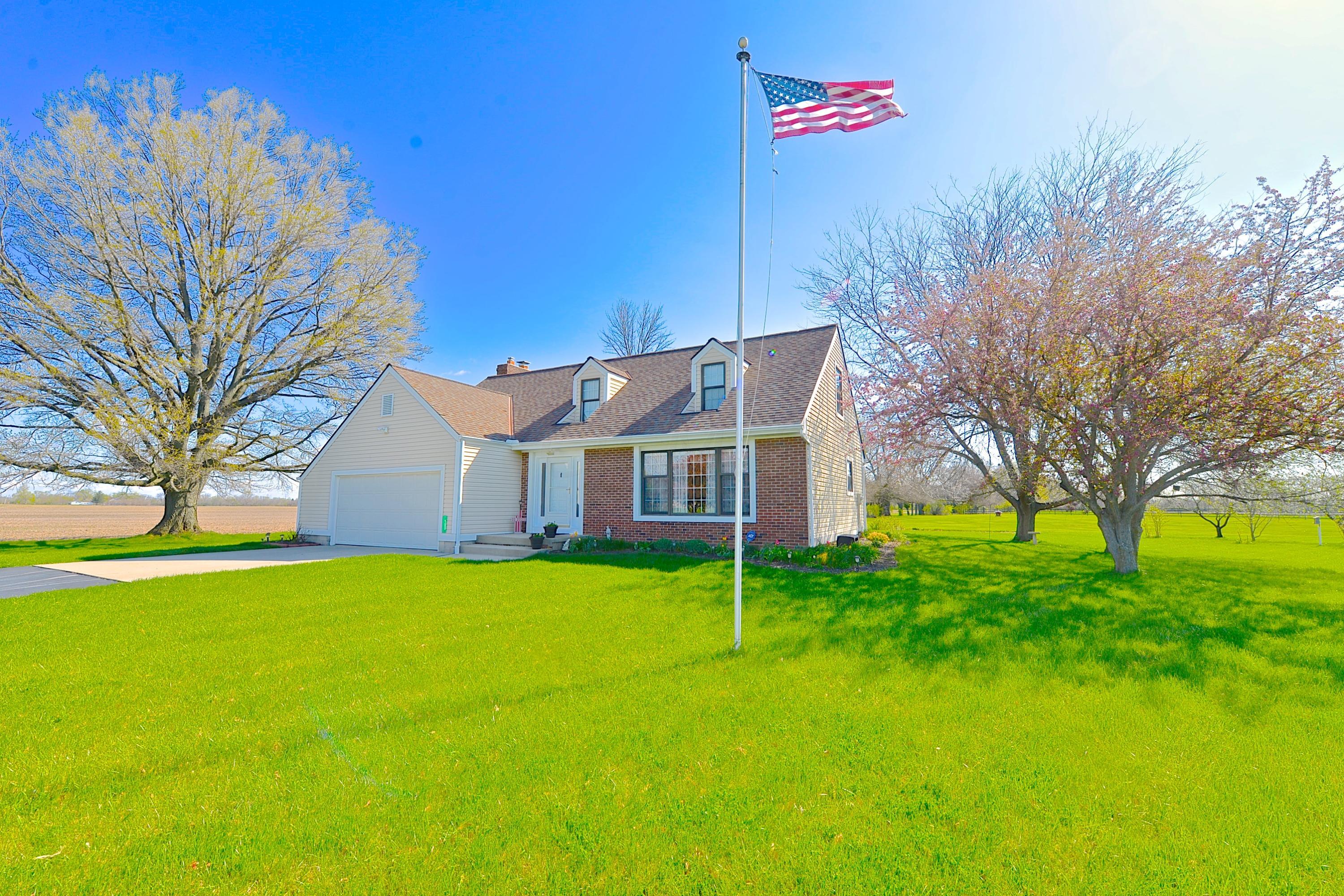 500 Murnan Road Galloway, OH 43119 - Photo 2 of 33