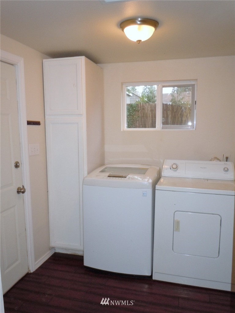 139 Ida Street West Bremerton, WA 98312 - Photo 11 of 17