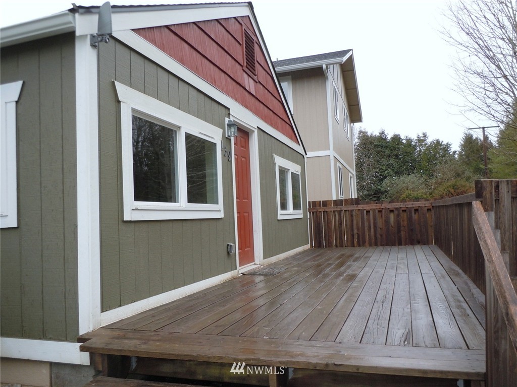 139 Ida Street West Bremerton, WA 98312 - Photo 12 of 17