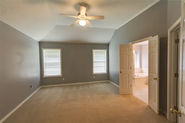 $2,250 | 305 Landsburg Lane, College Station, TX 77845