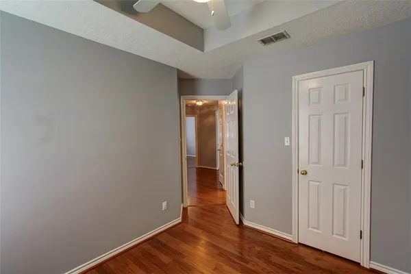 $2,250 | 305 Landsburg Lane, College Station, TX 77845
