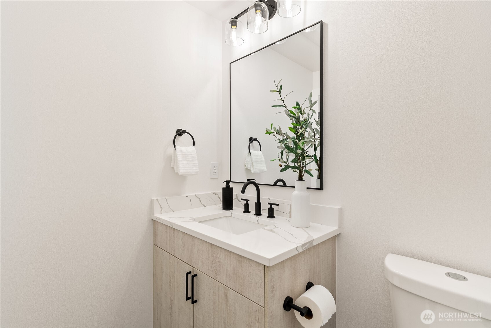 18630 Southeast 216th Street Renton, WA 98058 - Photo 30 of 40 Gallery Image 30
