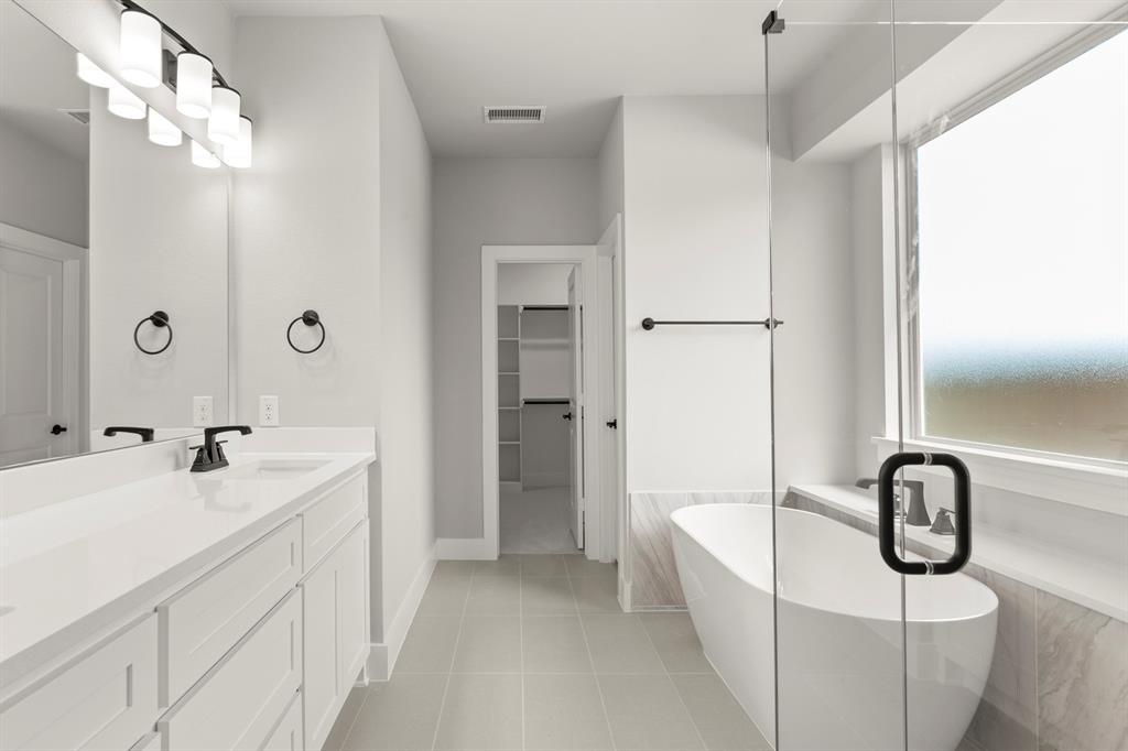 1320 Eclipse Way Wylie, TX 75098 - Photo 16 of 29 16. 1320 Eclipse - Bath