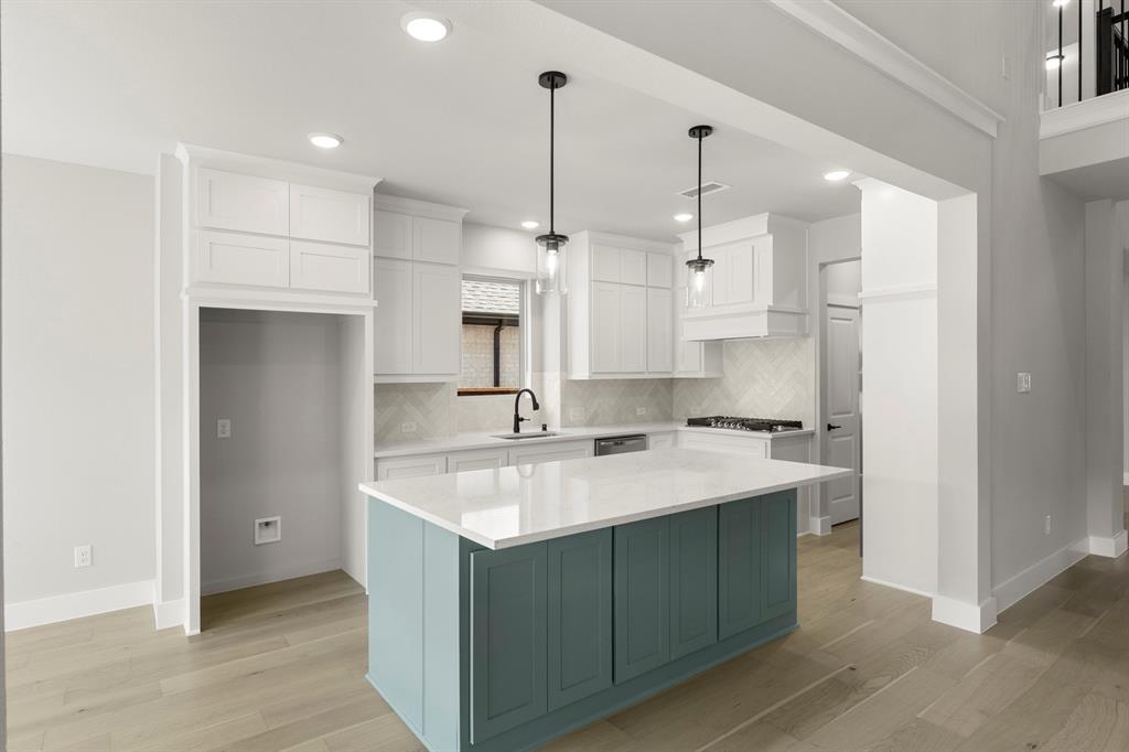 1320 Eclipse Way Wylie, TX 75098 - Photo 8 of 29 08. 1320 Eclipse - Kitchen (2)