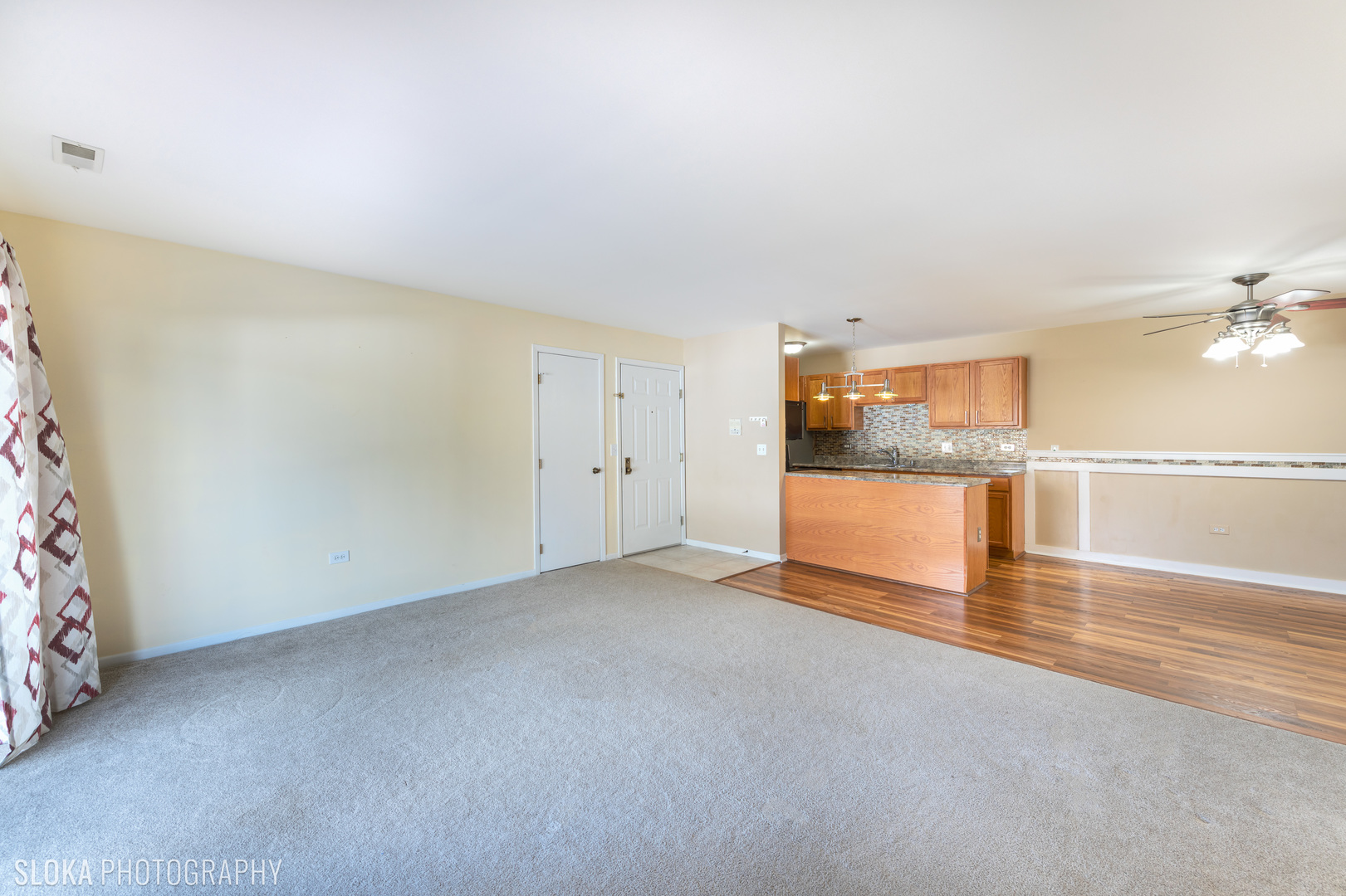 893 Golf Course Road, Unit 8 Crystal Lake, IL 60014 - Photo 5 of 15