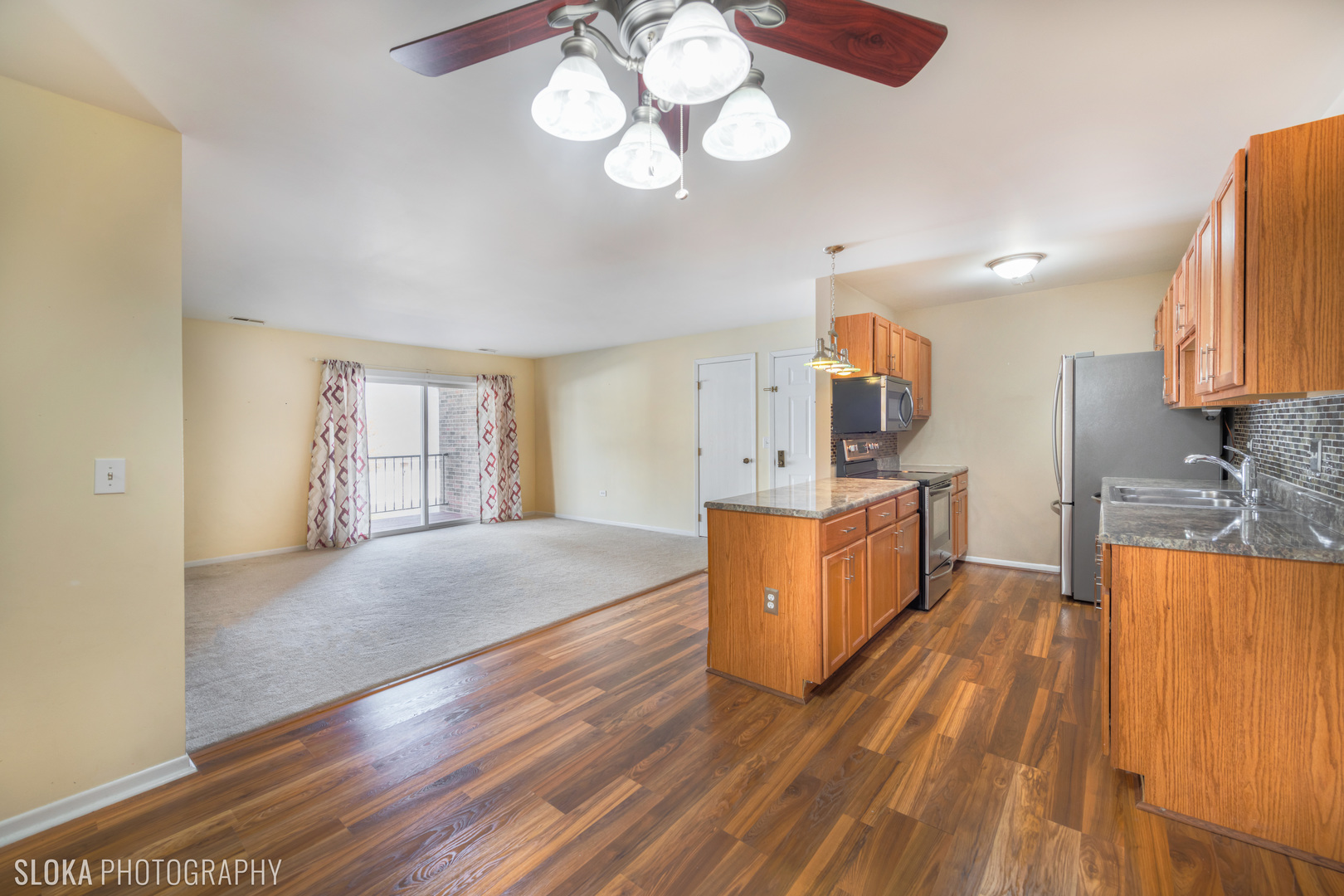 893 Golf Course Road, Unit 8 Crystal Lake, IL 60014 - Photo 7 of 15