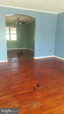 7831 Charlesmont Road Baltimore, MD 21222 - Photo 5 of 10 Interior (General)