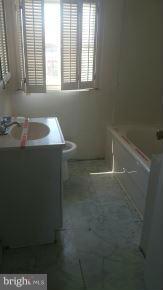 7831 Charlesmont Road Baltimore, MD 21222 - Photo 7 of 10 Interior (General)