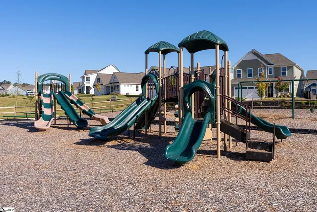 $550,000 | 700 Lewes Avenue, Simpsonville, SC 29681