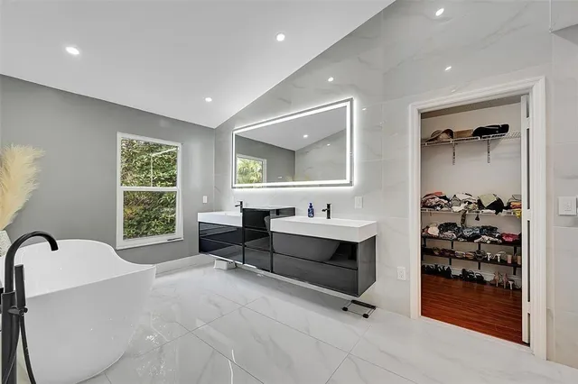 $4,800 | 7501 Red Bay Place, Coral Springs, FL 33065