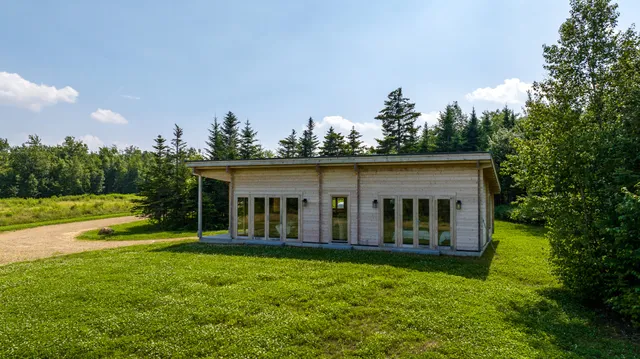$550,000 | 14 Farm's Edge Road, Temple, ME 04984