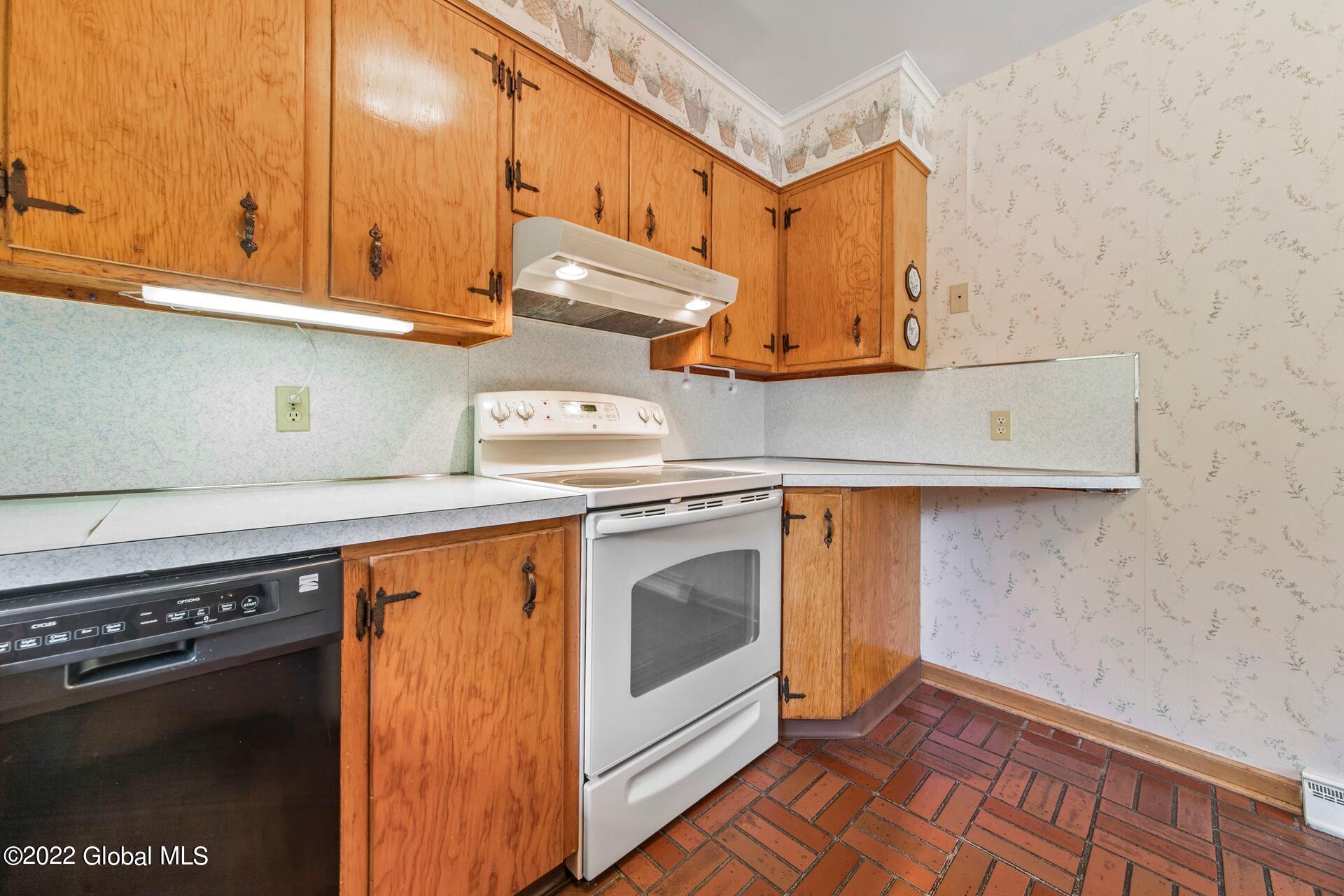 122 Jenkins Road Charlton, NY 12027 - Photo 8 of 26 Kitchen 3